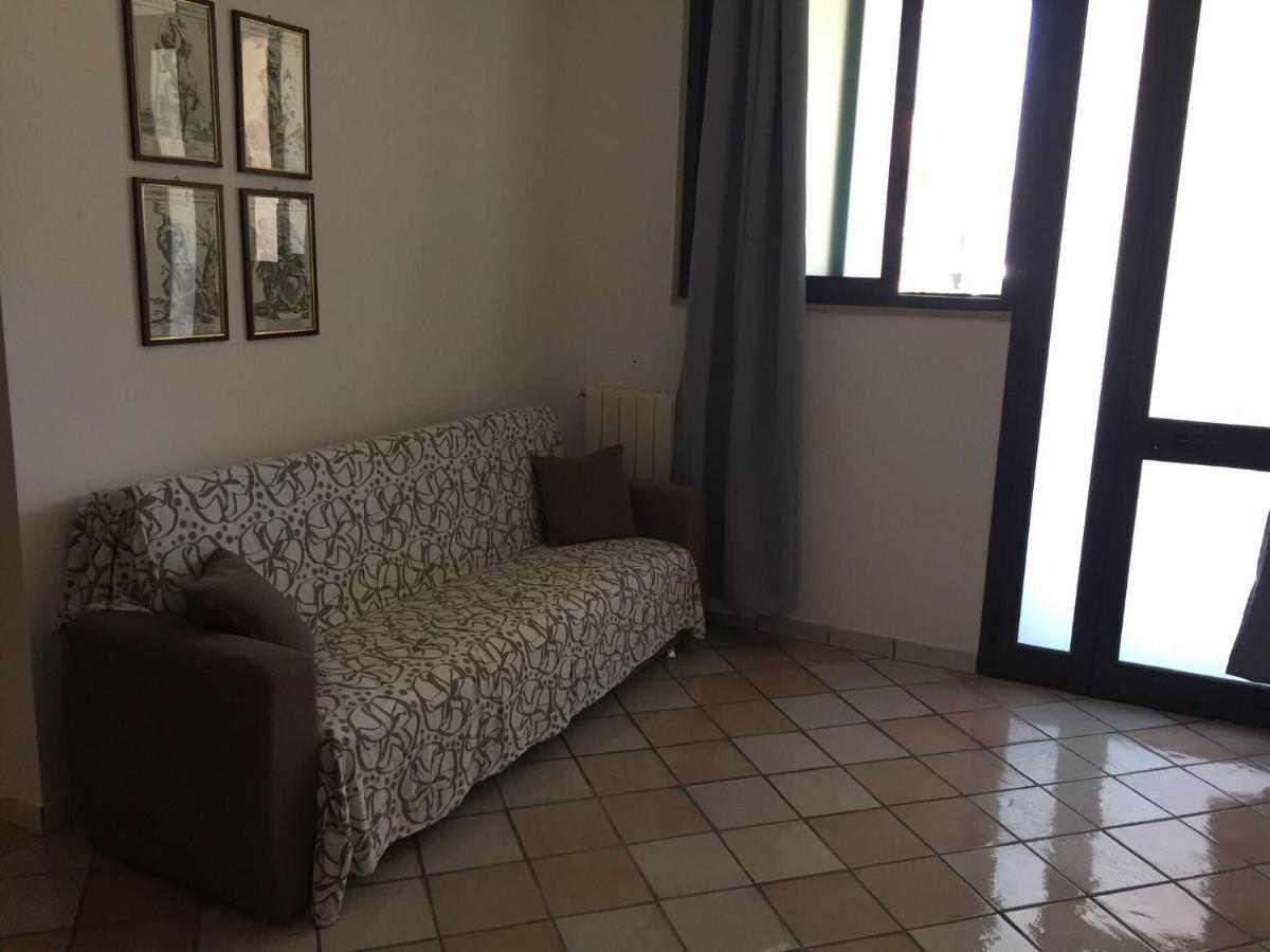 Affittasi Casa Vacanza A Casa Di Emma Leverano Exterior foto